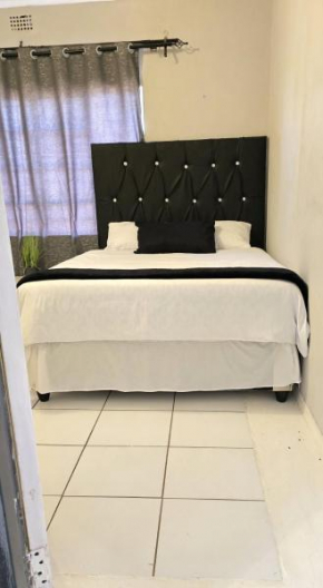 Vaal Self Catering close to Vaal Mall and Aquadome